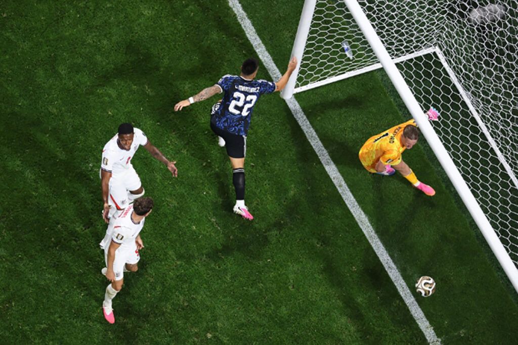 “Siempre soñé con hacer este gol”: la emoción de Lautaro Martínez tras meter a la Selección en la final del Mundial 3 “Siempre soñé con hacer este gol”: la emoción de Lautaro Martínez tras meter a la Selección en la final del Mundial