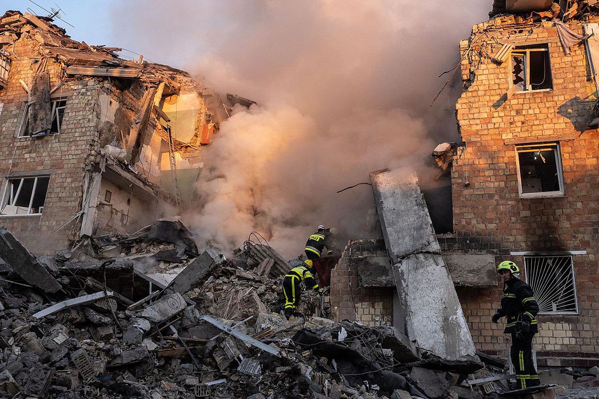 Ataque ruso a Kiev: 20 muertos, miles de refugiados y repudio de países europeos