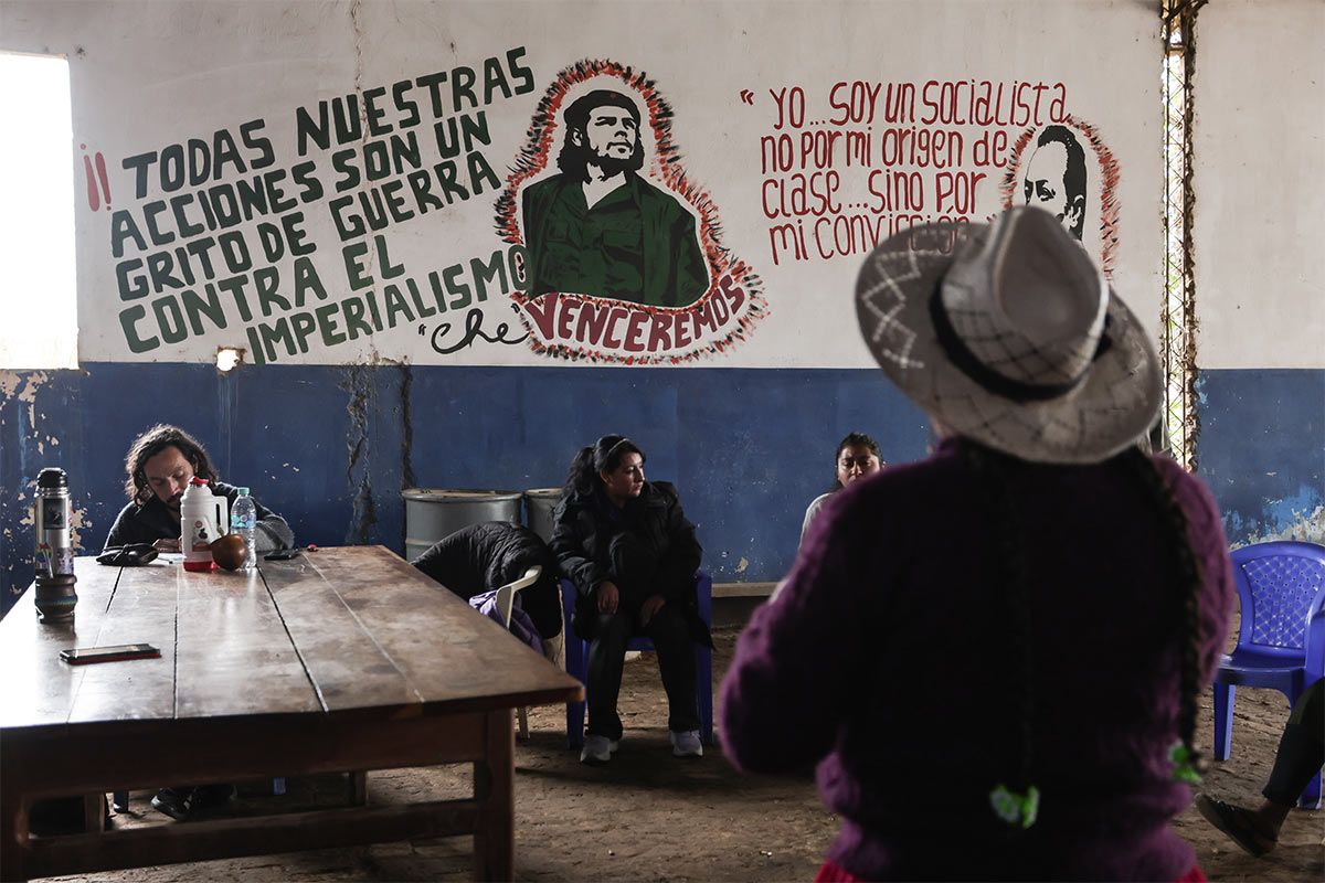 Bolivia, una encrucijada: relatos desde el dolor, la represión y la injusticia
