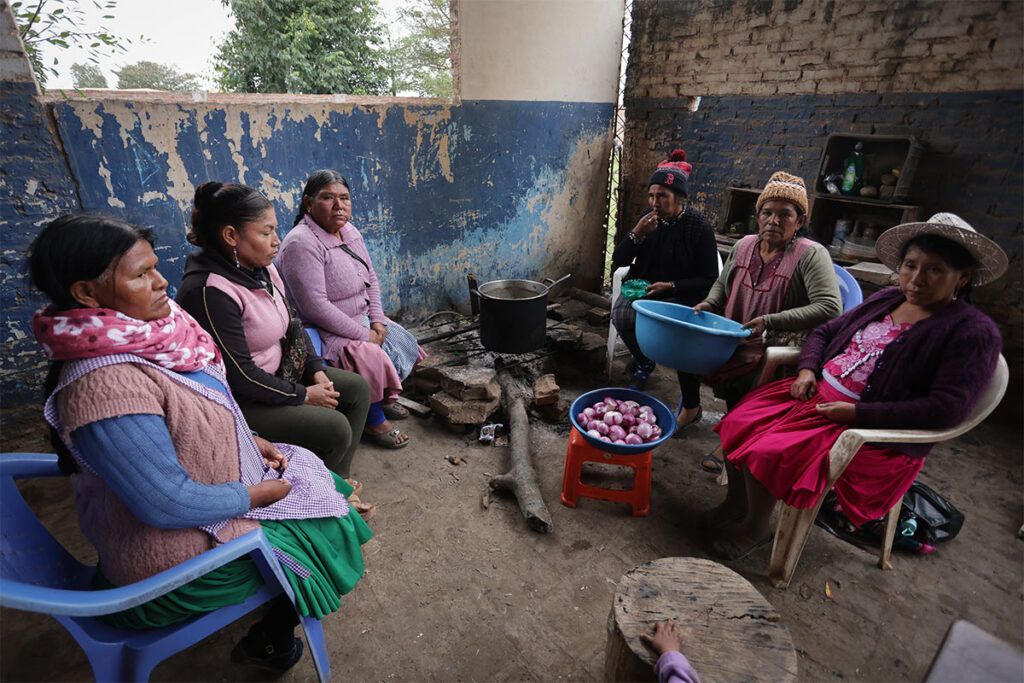 Bolivia, una encrucijada: relatos desde el dolor, la represión y la injusticia 3 Bolivia, una encrucijada: relatos desde el dolor, la represión y la injusticia