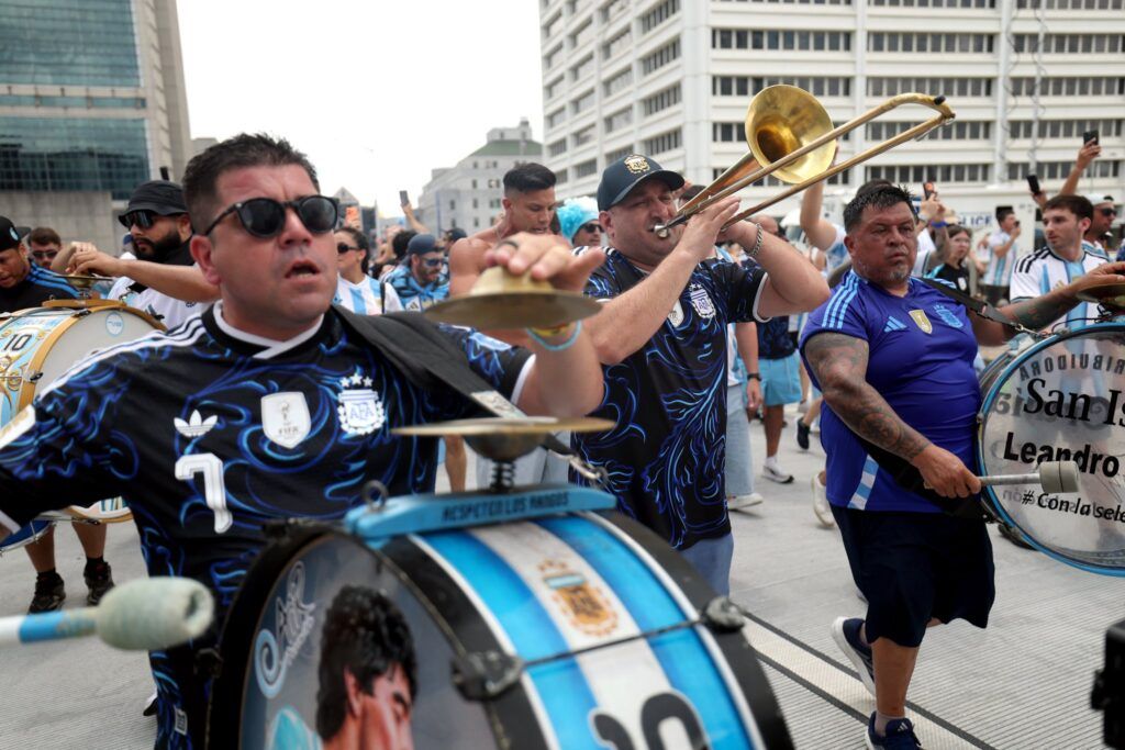 El minuto a minuto de Argentina: la Selección enfrenta a Inglaterra en un cruce histórico por el pase a la final del Mundial 3 El minuto a minuto de Argentina: la Selección enfrenta a Inglaterra en un cruce histórico por el pase a la final del Mundial