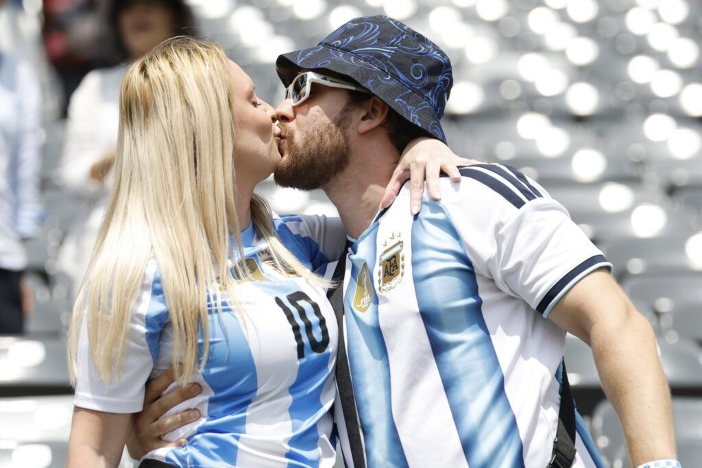 Gracias totales: Argentina resistió hasta que pudo y perdió ante el nuevo campeón España 5 Gracias totales: Argentina resistió hasta que pudo y perdió ante el nuevo campeón España