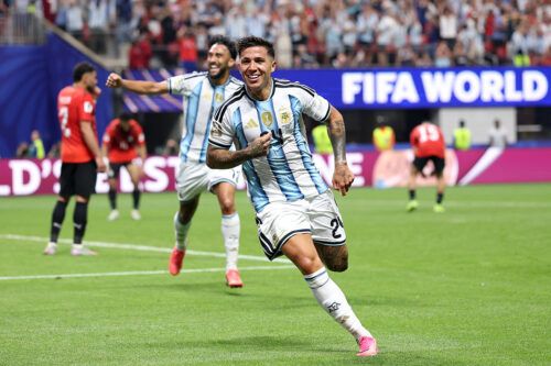 El minuto a minuto de Argentina: la Selección remontó un 0-2 a puro corazón, le ganó a Egipto y está en cuartos