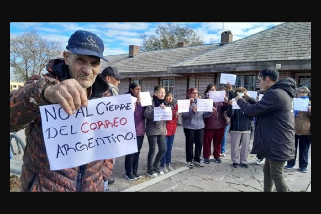 Efectos del ajuste: los pueblos aislados por el cierre del Correo 2 Efectos del ajuste: los pueblos aislados por el cierre del Correo