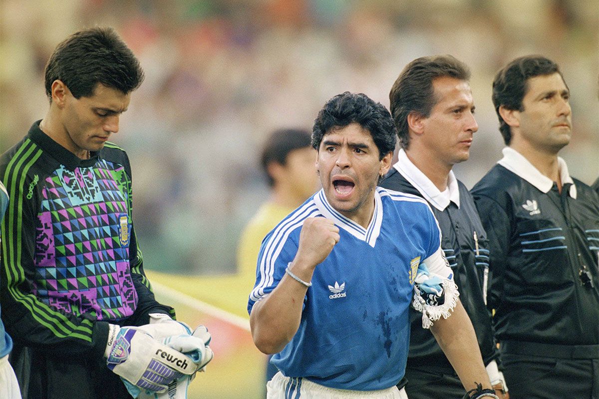 Las persecuciones contra Maradona en 1990 y Messi en 2026