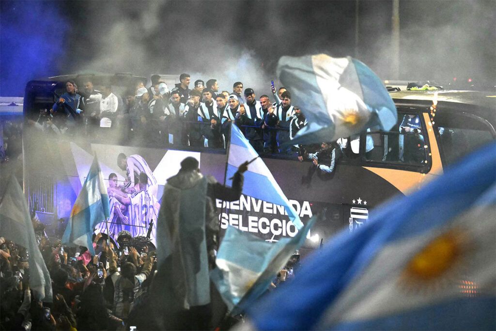 ¿Hay un resurgir del nacionalismo popular en la Argentina? 1 ¿Hay un resurgir del nacionalismo popular en la Argentina?