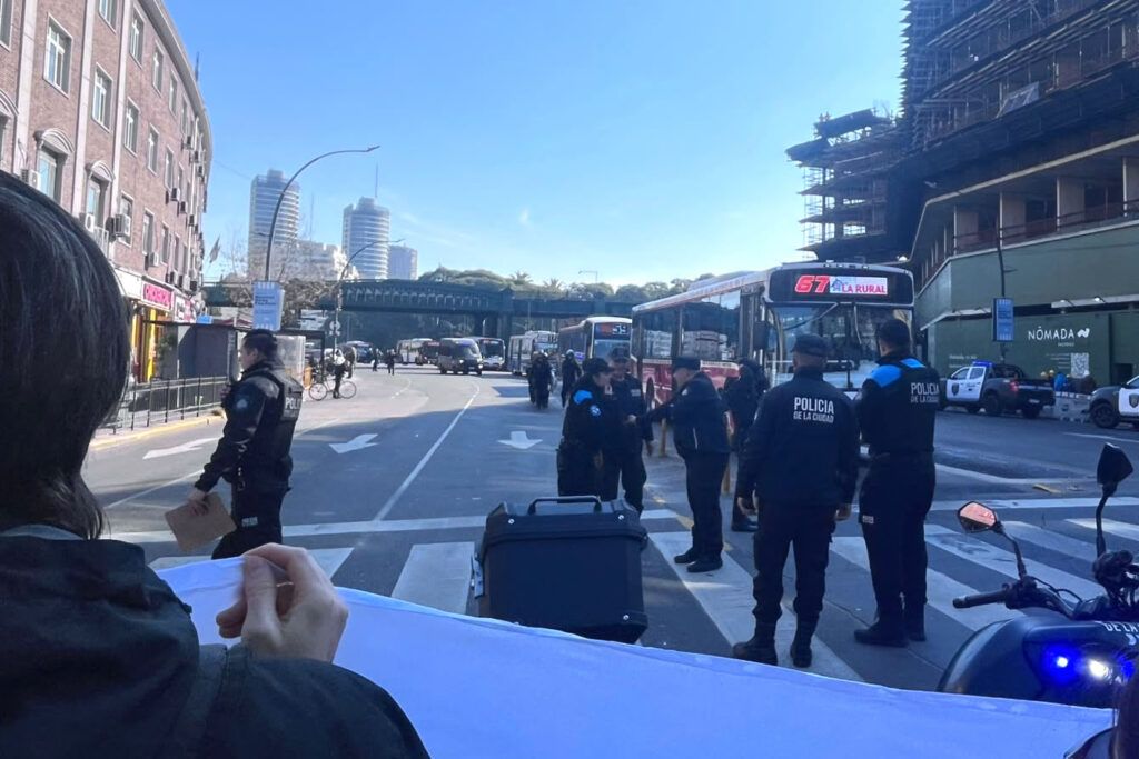 CONICET: la Policía de la Ciudad reprimió una protesta en contra de los despidos y el ajuste
