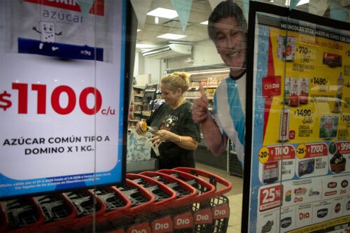 La inflación cae, pero la comida vuela mientras los salarios apenas asoman la cabeza