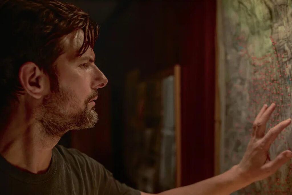 Adam Scott y Robert De Niro, juntos en el thriller "Susurran tu nombre" 2 Adam Scott y Robert De Niro, juntos en el thriller "Susurran tu nombre"
